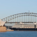 930829-ms-oosterdam-in-sydney